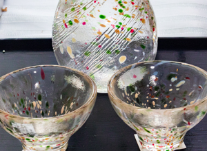 沫のような　花火のような　ガラス酒器